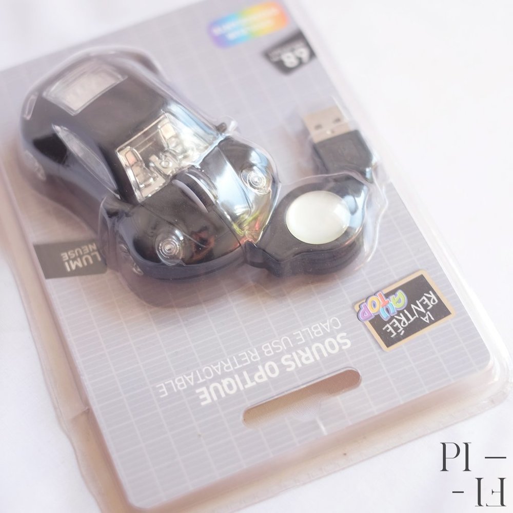 NWT car shaped computer mouse with LEDs